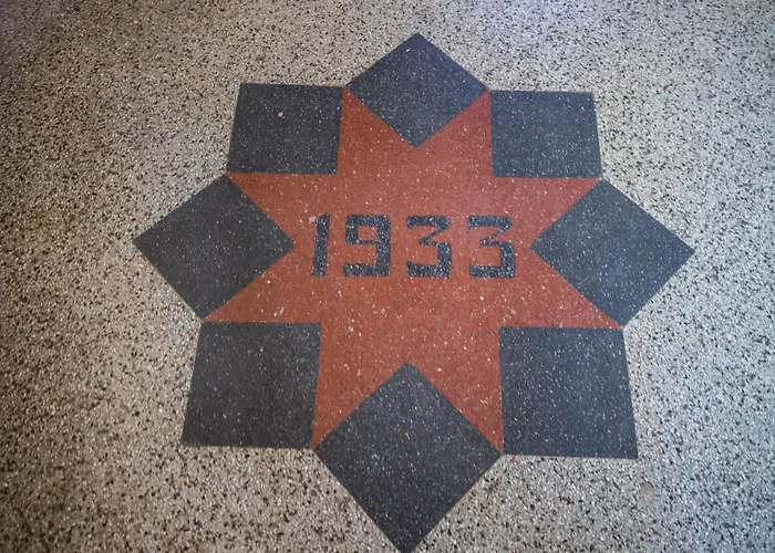 California Апартаменты *