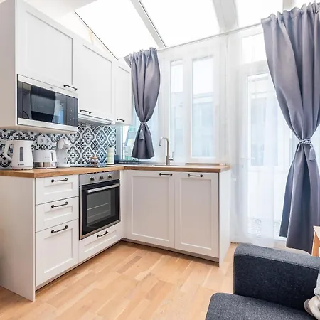 Apartment California