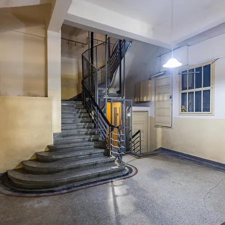 California Apartment