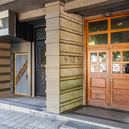 California Apartment