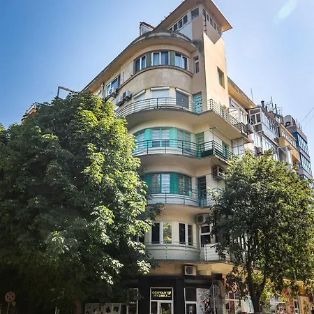 California Apartment