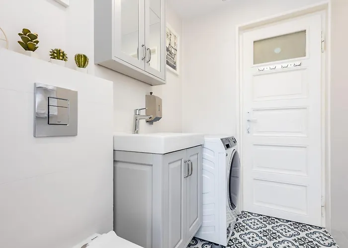 Апартаменти California